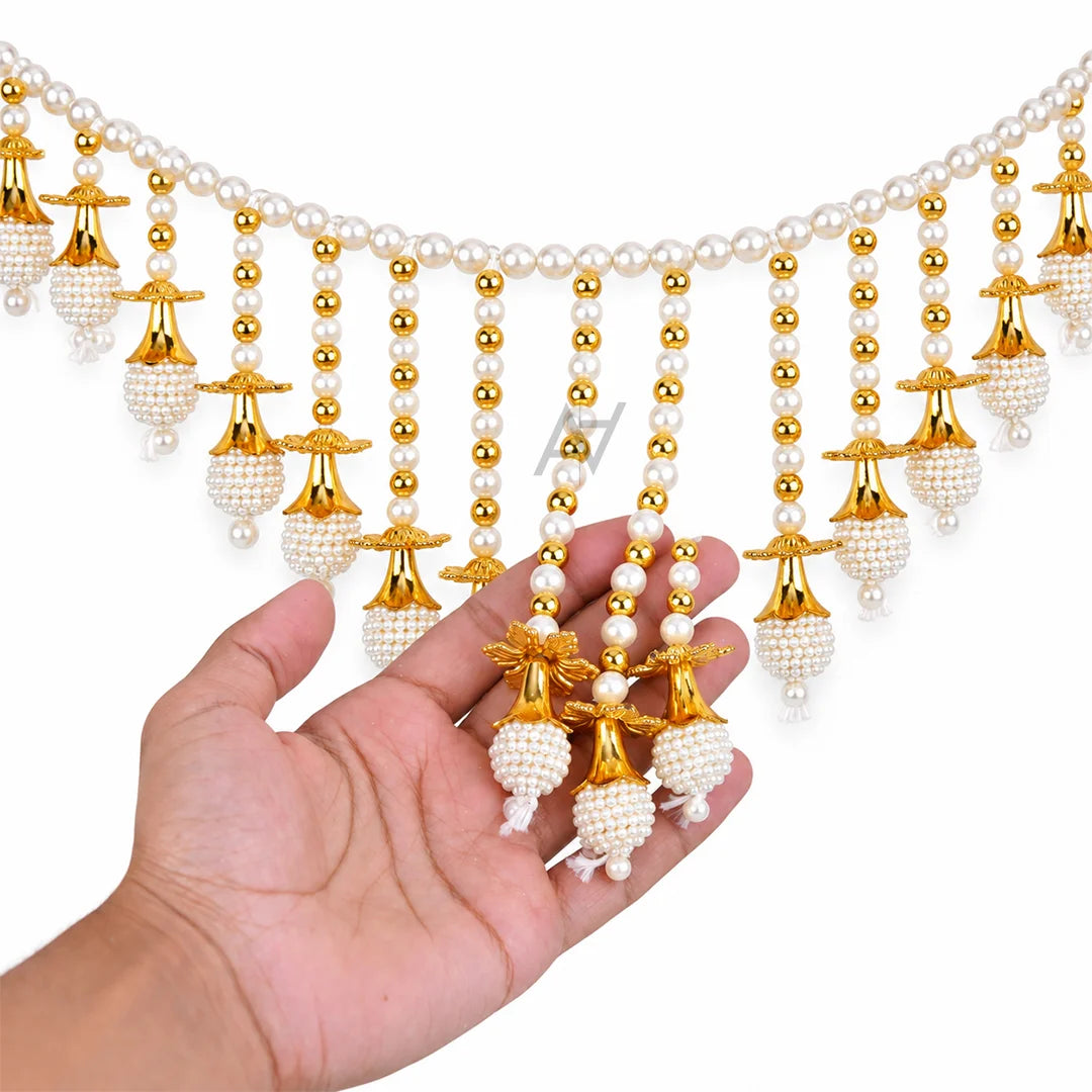 White & Golden Pearl Hanging - 1 pc