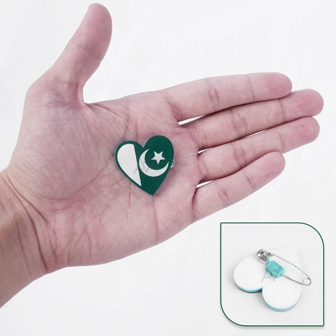 Heart Shape Pakistan Flag Badges