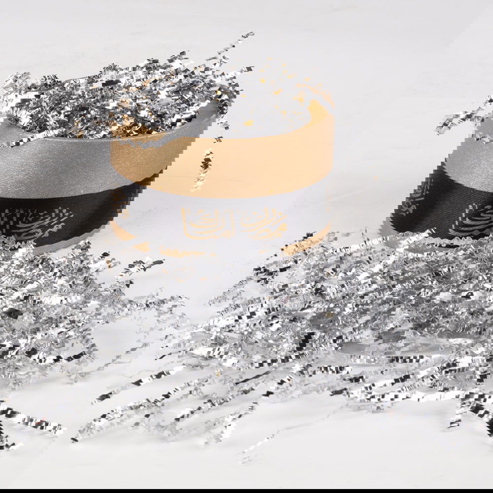 Silver Zig Zag Paper Grass - ardor