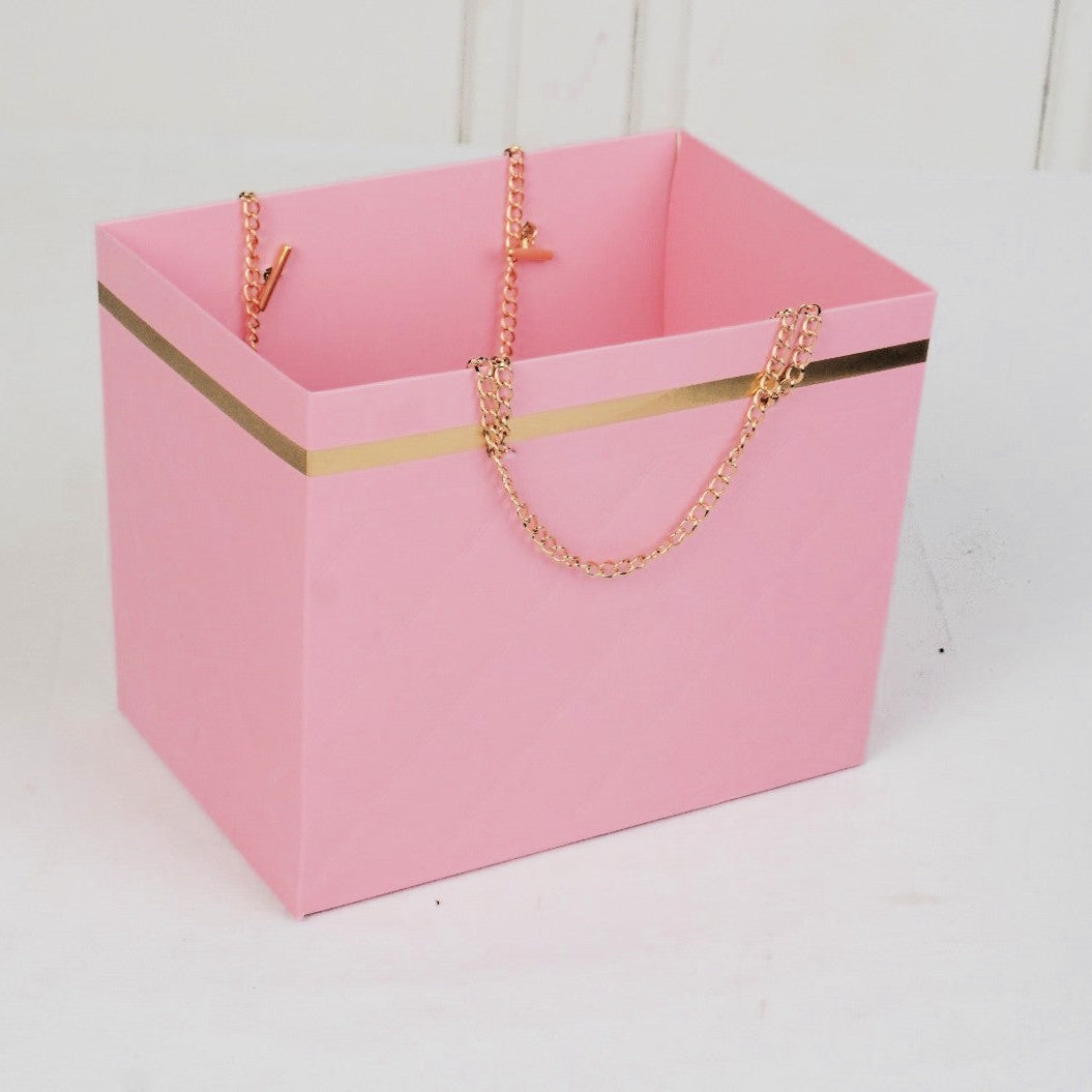 Flower Gift Boxes - Basket with Golden Chain