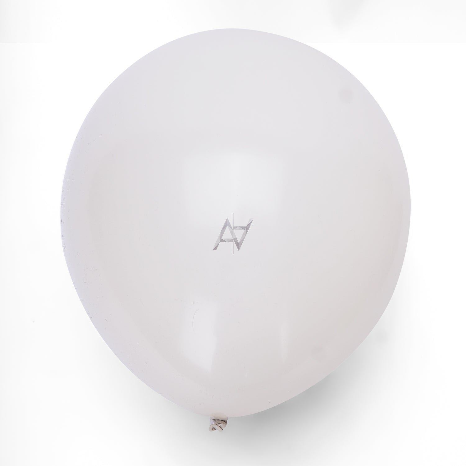 White latex Balloons - aliakbardecoration